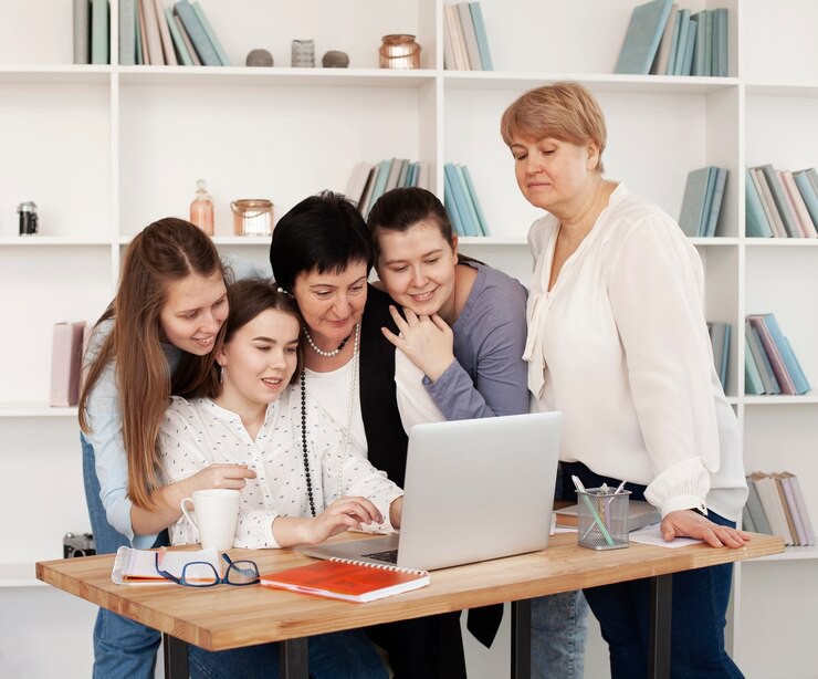 đội ngũ giảng viên giàu kinh nghiệm